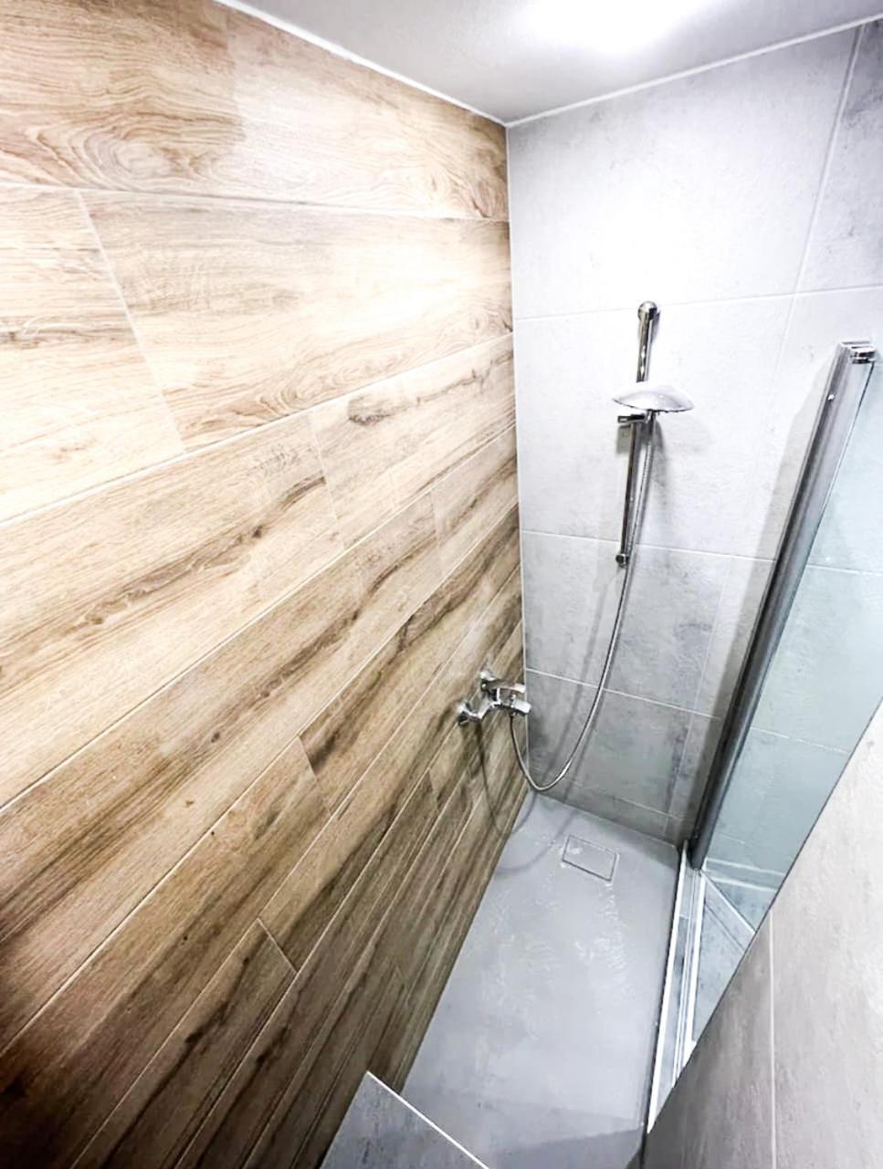 Casa De Dinca, 2 Bedroom, 6 Person, Free Parking Zone Zagreb Exterior foto